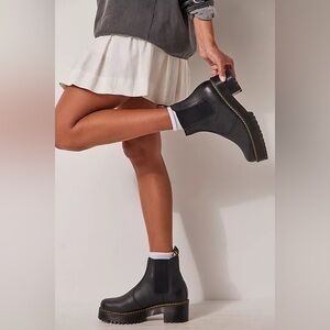 Dr Martens Rometty Black Platform Ankle Boots UK 9 / EU 43 / US 11 11.5